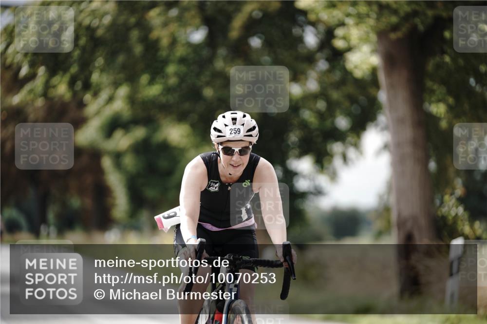 30.08.2026 - Elbe Triathlon Hamburg Michael Burmester http://msf.ph/oto/10070253 30.08.2026 09:53:19 Radfahren 259, 979 meine-sportfotos.de