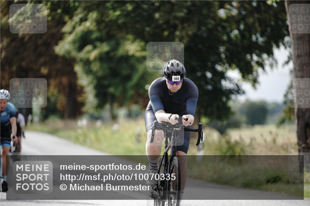 30.08.2026 - Elbe Triathlon Hamburg Michael Burmester http://msf.ph/oto/10070335 30.08.2026 09:54:16 Radfahren 362, 408, 537, 560, 710, 712 meine-sportfotos.de
