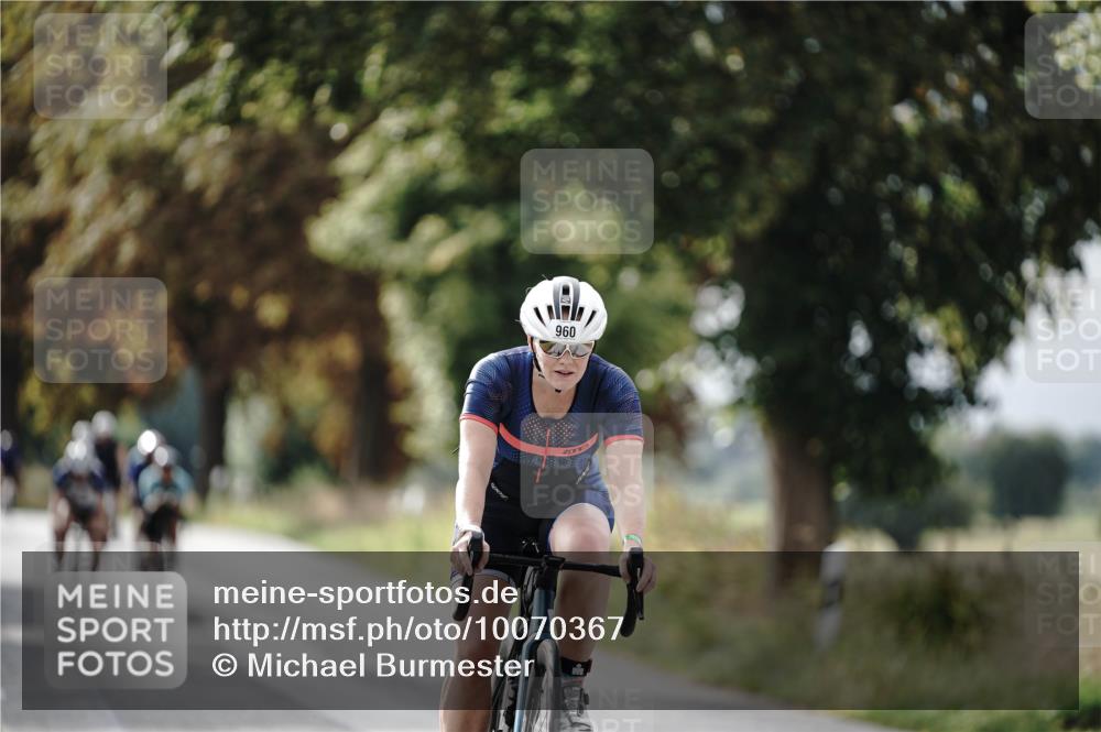 30.08.2026 - Elbe Triathlon Hamburg Michael Burmester http://msf.ph/oto/10070367 30.08.2026 09:54:41 Radfahren 648, 711, 856, 911, 960 meine-sportfotos.de