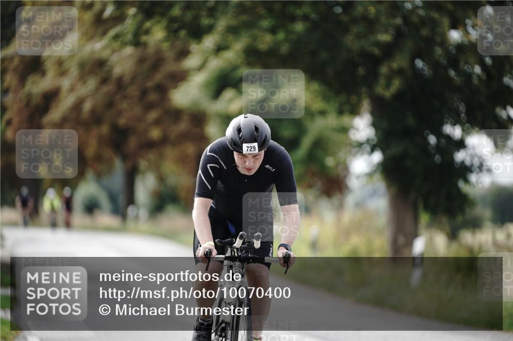 30.08.2026 - Elbe Triathlon Hamburg Michael Burmester http://msf.ph/oto/10070400 30.08.2026 09:54:57 Radfahren 729 meine-sportfotos.de