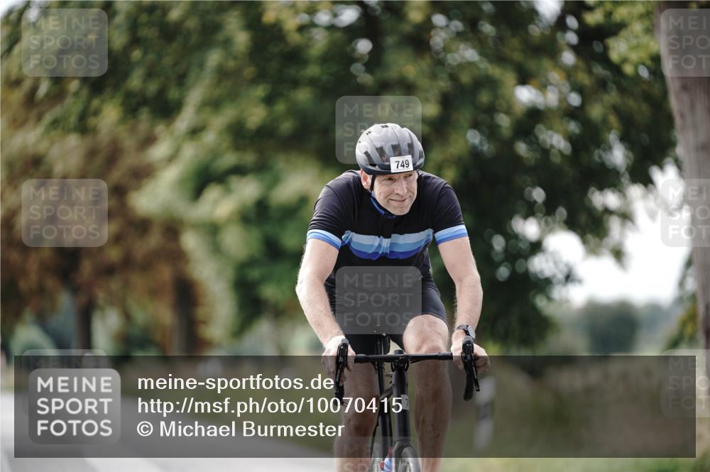 30.08.2026 - Elbe Triathlon Hamburg Michael Burmester http://msf.ph/oto/10070415 30.08.2026 09:55:10 Radfahren 749, 920, 927, 980 meine-sportfotos.de