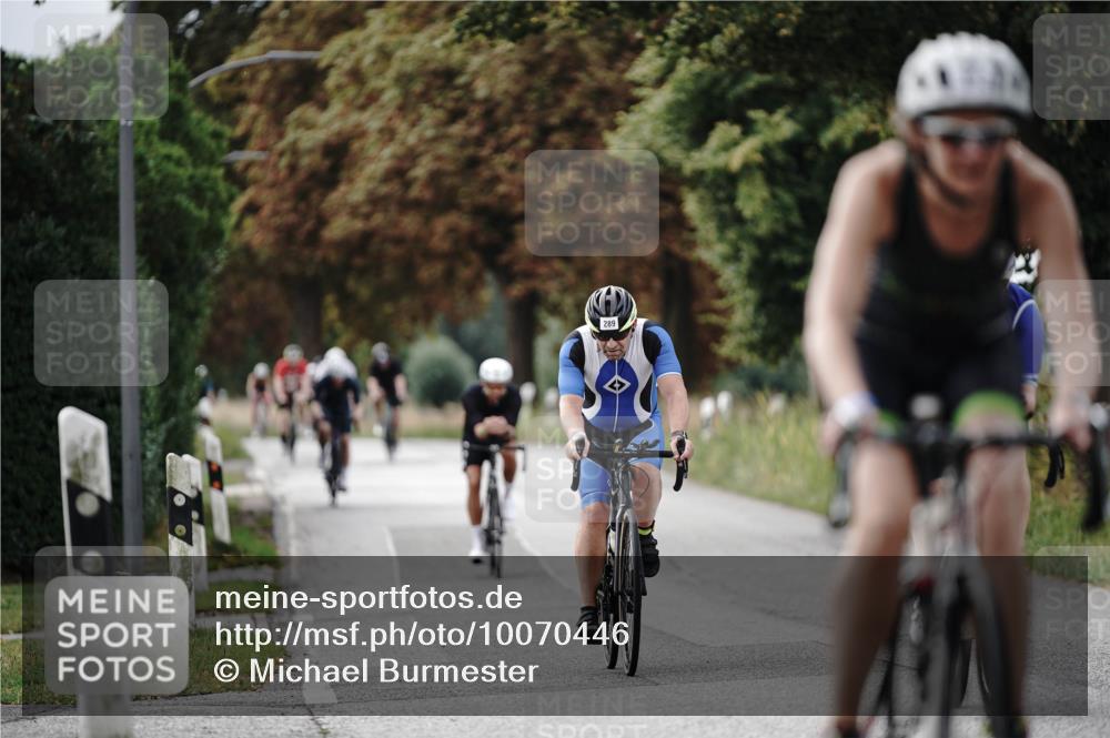 30.08.2026 - Elbe Triathlon Hamburg Michael Burmester http://msf.ph/oto/10070446 30.08.2026 09:55:34 Radfahren 289, 353, 441, 557, 669 meine-sportfotos.de