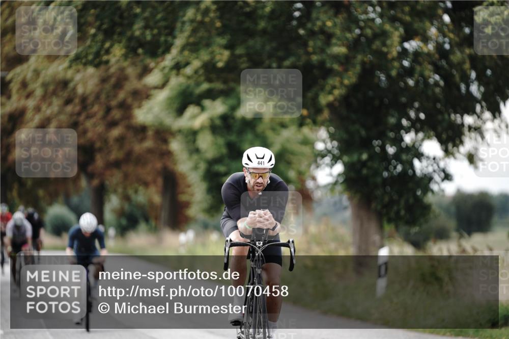 30.08.2026 - Elbe Triathlon Hamburg Michael Burmester http://msf.ph/oto/10070458 30.08.2026 09:55:37 Radfahren 289, 353, 441, 466, 557, 669, 742 meine-sportfotos.de