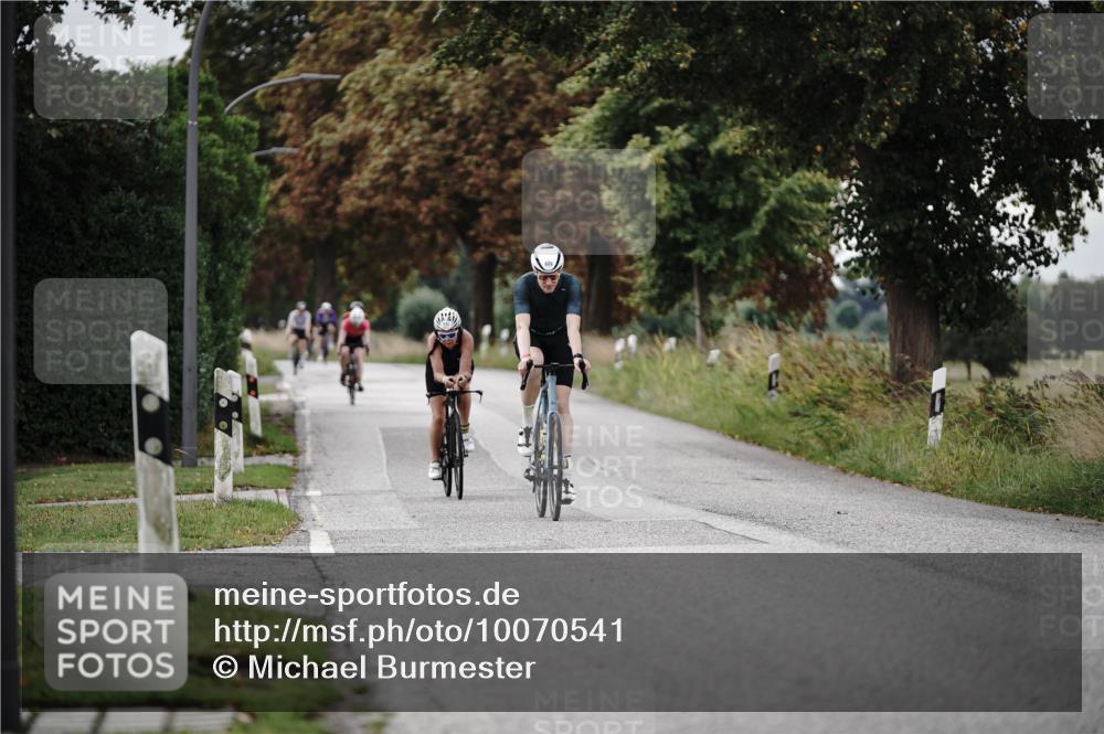 30.08.2026 - Elbe Triathlon Hamburg Michael Burmester http://msf.ph/oto/10070541 30.08.2026 09:56:20 Radfahren 626, 883, 983 meine-sportfotos.de