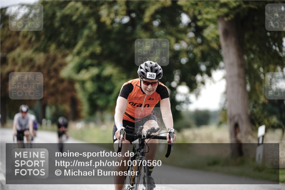 30.08.2026 - Elbe Triathlon Hamburg Michael Burmester http://msf.ph/oto/10070560 30.08.2026 09:56:29 Radfahren 363, 421, 731, 883, 926 meine-sportfotos.de