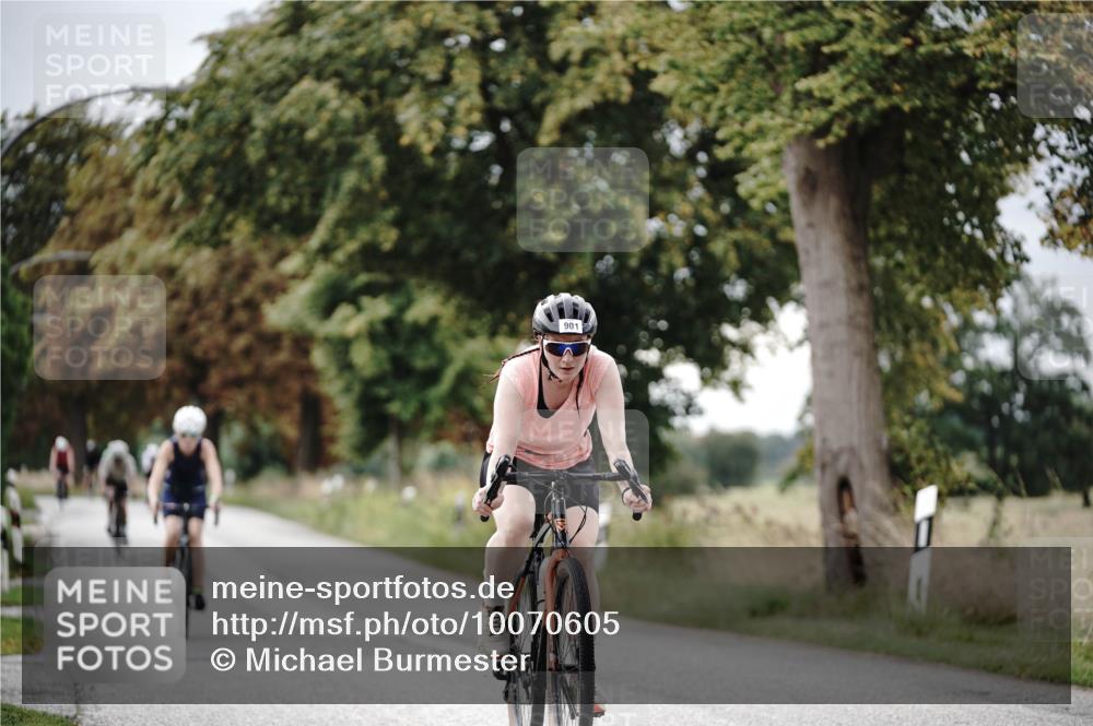 30.08.2026 - Elbe Triathlon Hamburg Michael Burmester http://msf.ph/oto/10070605 30.08.2026 09:56:55 Radfahren 543, 604, 771, 901, 962 meine-sportfotos.de