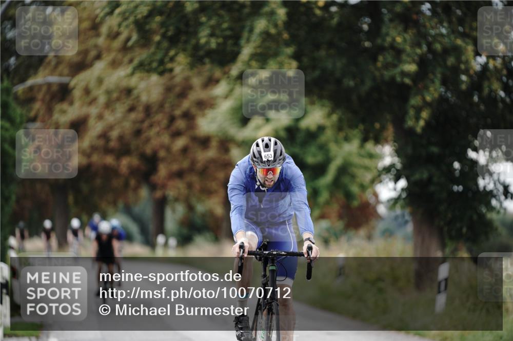 30.08.2026 - Elbe Triathlon Hamburg Michael Burmester http://msf.ph/oto/10070712 30.08.2026 09:57:52 Radfahren 446, 505, 619, 938 meine-sportfotos.de