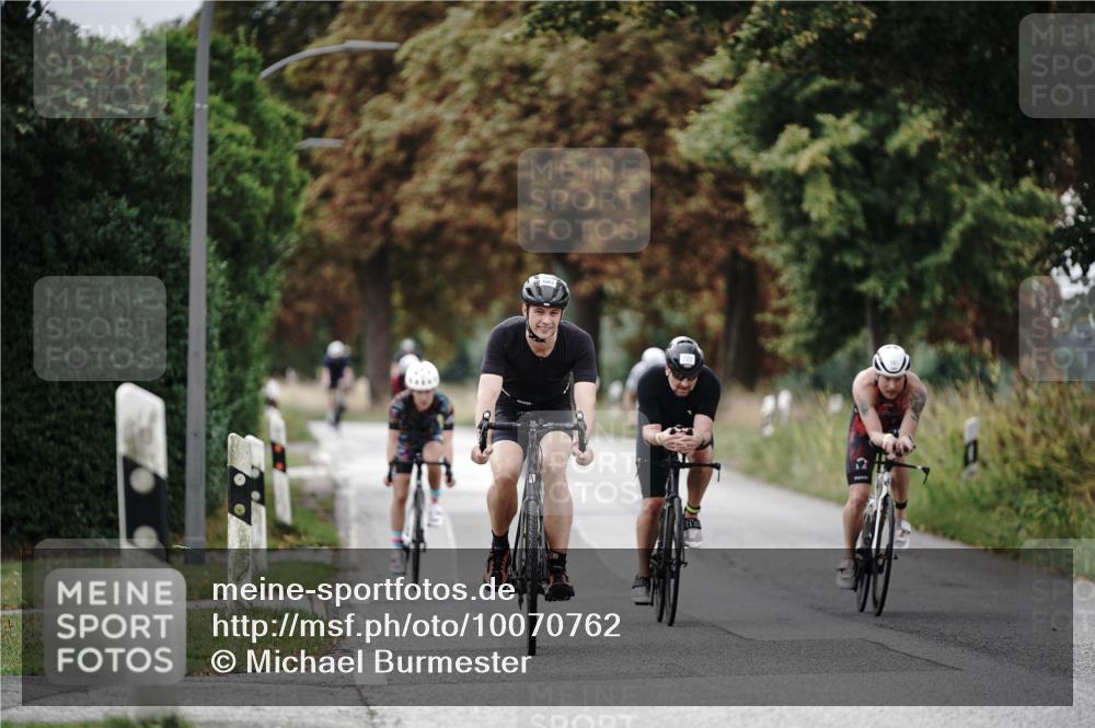 30.08.2026 - Elbe Triathlon Hamburg Michael Burmester http://msf.ph/oto/10070762 30.08.2026 09:58:21 Radfahren 481, 603, 701, 722, 728, 886, 891 meine-sportfotos.de
