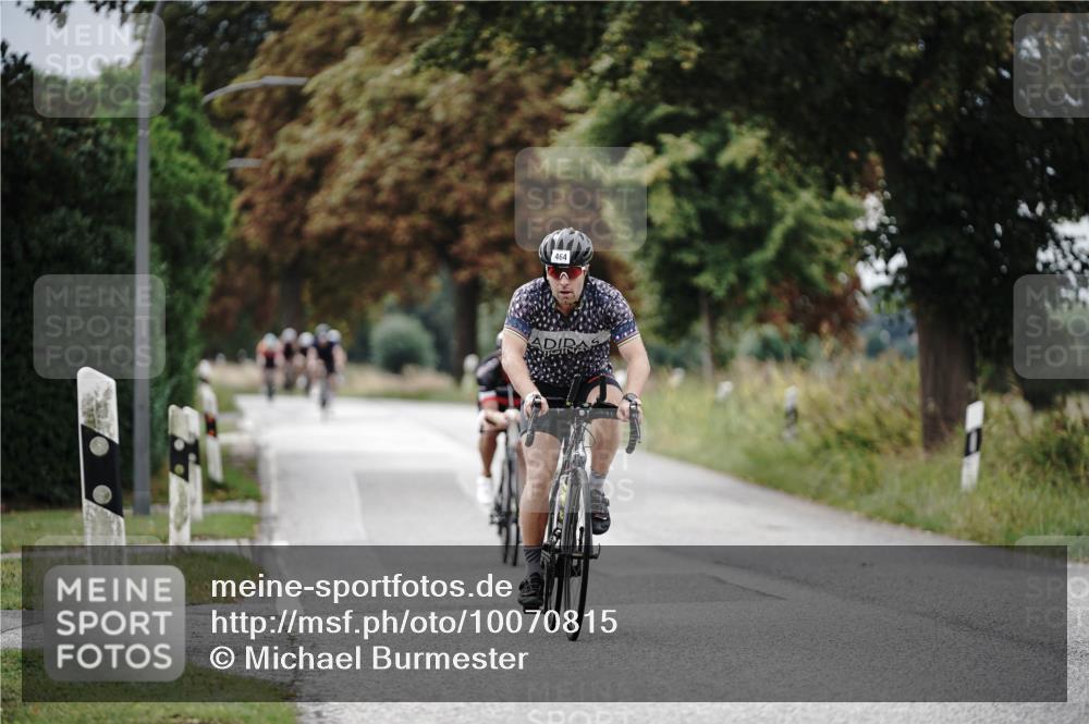 30.08.2026 - Elbe Triathlon Hamburg Michael Burmester http://msf.ph/oto/10070815 30.08.2026 09:58:44 Radfahren 464, 513, 746, 950 meine-sportfotos.de
