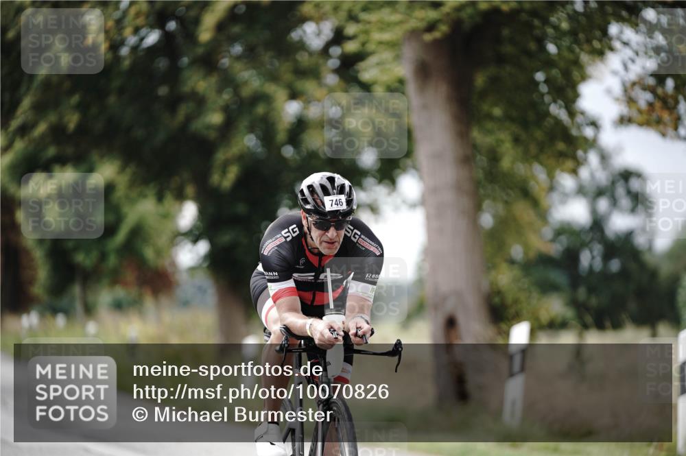 30.08.2026 - Elbe Triathlon Hamburg Michael Burmester http://msf.ph/oto/10070826 30.08.2026 09:58:47 Radfahren 464, 540, 746 meine-sportfotos.de
