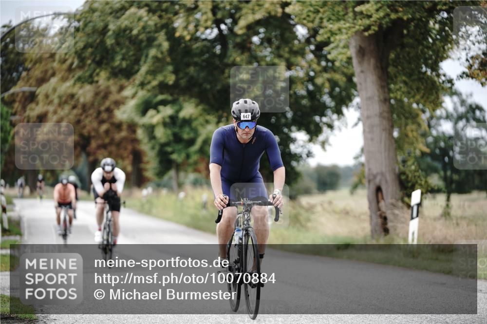 30.08.2026 - Elbe Triathlon Hamburg Michael Burmester http://msf.ph/oto/10070884 30.08.2026 09:59:11 Radfahren 472, 491, 495, 579, 580, 647, 802, 934 meine-sportfotos.de