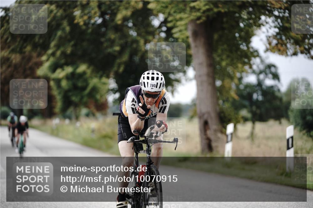 30.08.2026 - Elbe Triathlon Hamburg Michael Burmester http://msf.ph/oto/10070915 30.08.2026 09:59:32 Radfahren 331, 624, 780 meine-sportfotos.de