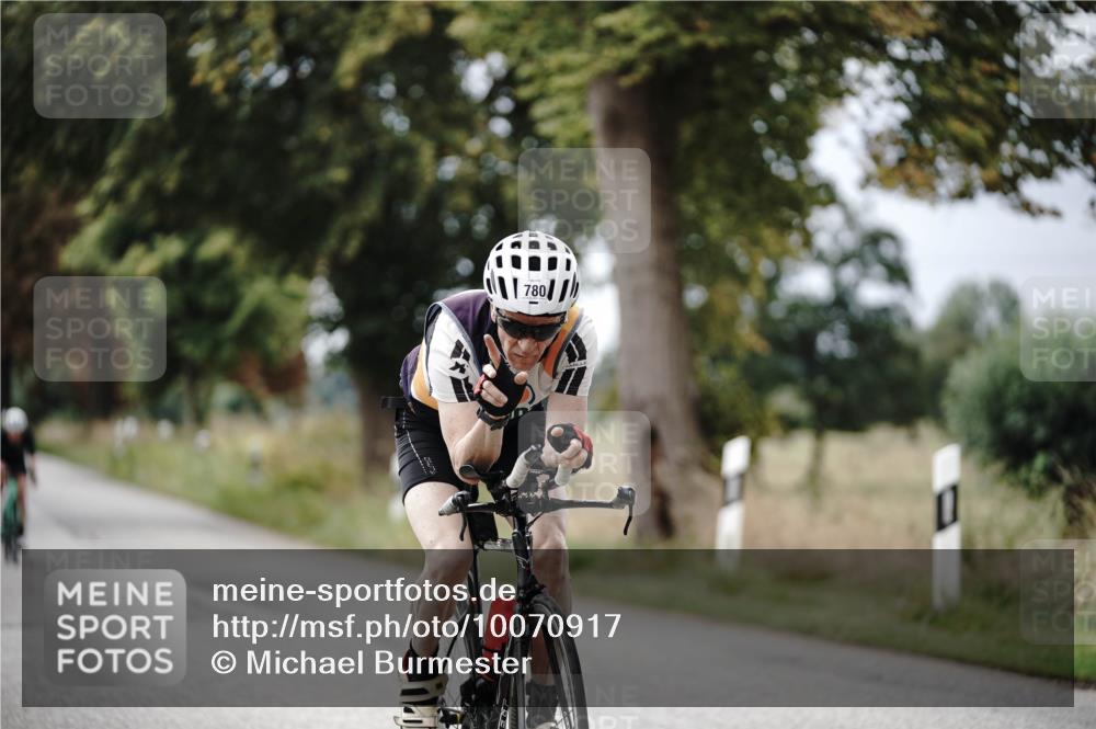 30.08.2026 - Elbe Triathlon Hamburg Michael Burmester http://msf.ph/oto/10070917 30.08.2026 09:59:32 Radfahren 331, 624, 780 meine-sportfotos.de