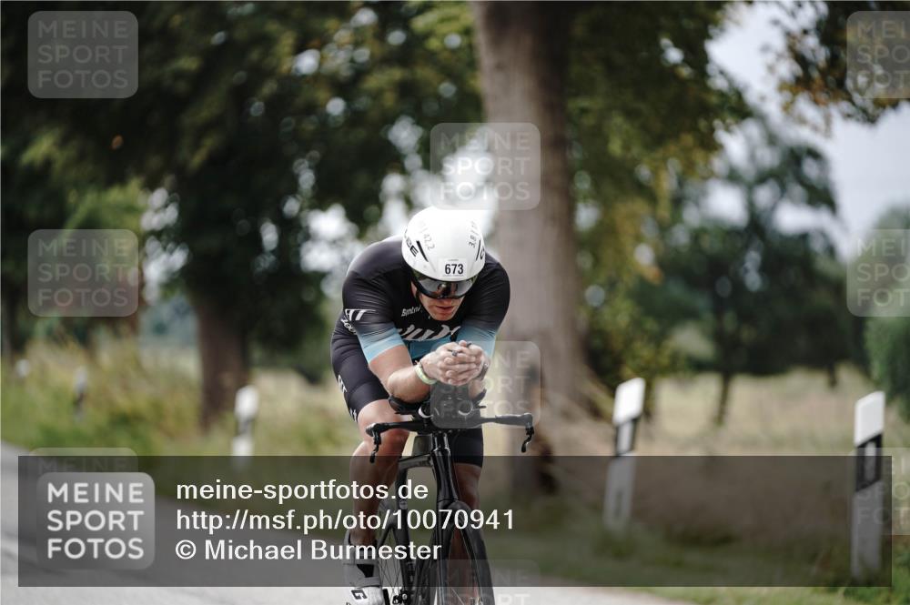 30.08.2026 - Elbe Triathlon Hamburg Michael Burmester http://msf.ph/oto/10070941 30.08.2026 09:59:46 Radfahren 532, 596, 608, 673, 769 meine-sportfotos.de