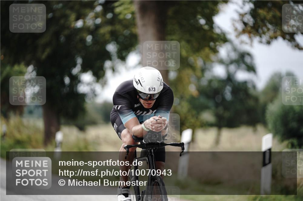 30.08.2026 - Elbe Triathlon Hamburg Michael Burmester http://msf.ph/oto/10070943 30.08.2026 09:59:46 Radfahren 532, 596, 608, 673, 769 meine-sportfotos.de