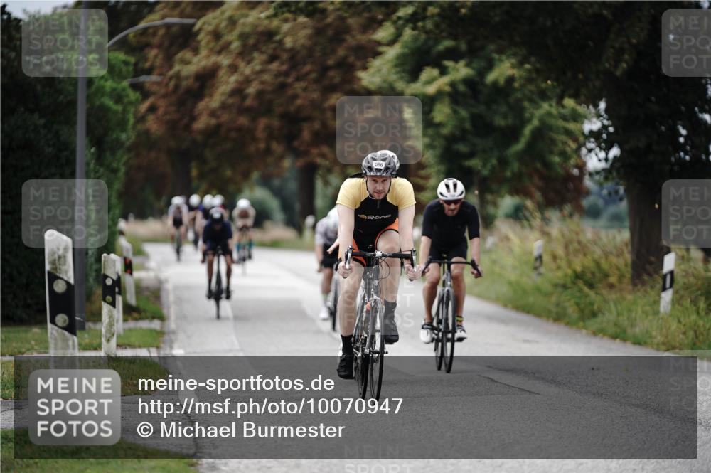 30.08.2026 - Elbe Triathlon Hamburg Michael Burmester http://msf.ph/oto/10070947 30.08.2026 09:59:52 Radfahren 248, 430, 532, 547, 596, 769, 947 meine-sportfotos.de
