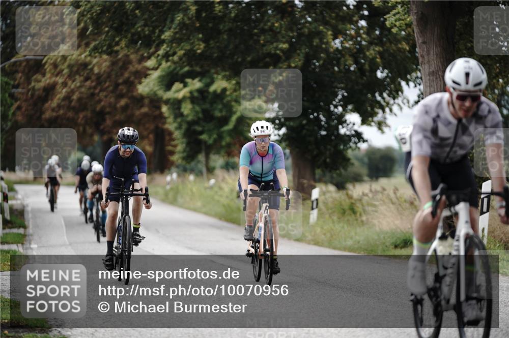 30.08.2026 - Elbe Triathlon Hamburg Michael Burmester http://msf.ph/oto/10070956 30.08.2026 09:59:55 Radfahren 248, 394, 430, 467, 532, 547, 596, 697, 769, 874, 900, 947 meine-sportfotos.de