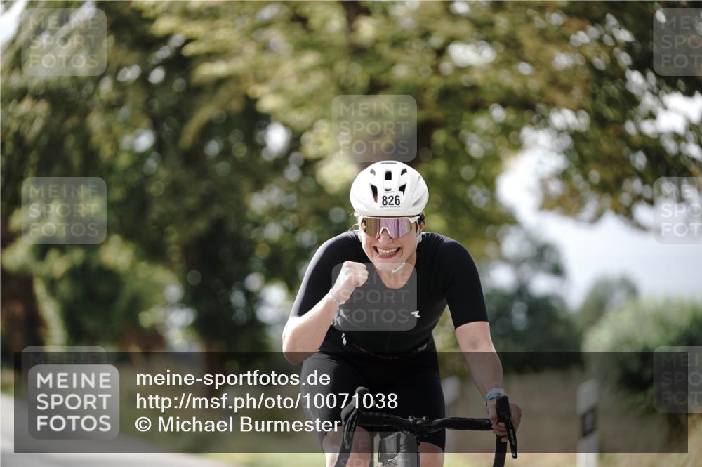 30.08.2026 - Elbe Triathlon Hamburg Michael Burmester http://msf.ph/oto/10071038 30.08.2026 10:01:01 Radfahren 548, 636, 699, 705, 826 meine-sportfotos.de