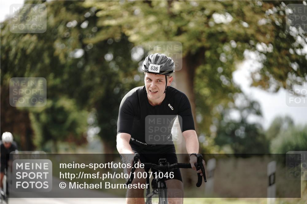 30.08.2026 - Elbe Triathlon Hamburg Michael Burmester http://msf.ph/oto/10071046 30.08.2026 10:01:04 Radfahren 548, 636, 671, 675, 699, 705, 831 meine-sportfotos.de