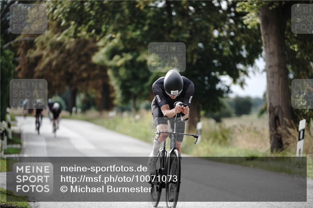30.08.2026 - Elbe Triathlon Hamburg Michael Burmester http://msf.ph/oto/10071073 30.08.2026 10:01:17 Radfahren 520, 533, 556, 700, 864 meine-sportfotos.de