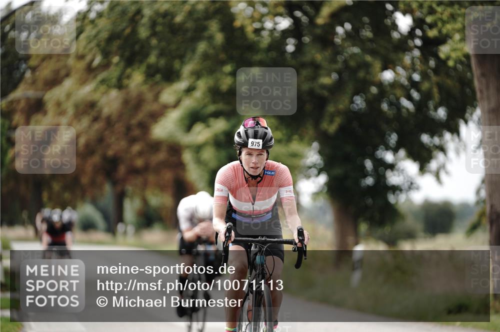 30.08.2026 - Elbe Triathlon Hamburg Michael Burmester http://msf.ph/oto/10071113 30.08.2026 10:01:40 Radfahren 566, 620, 651, 782, 975 meine-sportfotos.de