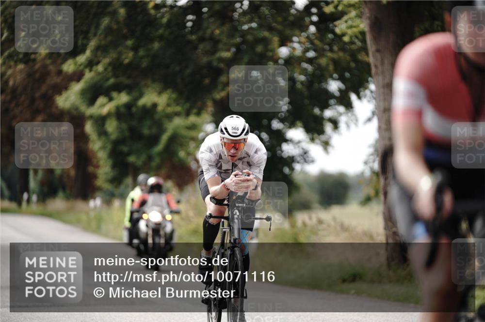 30.08.2026 - Elbe Triathlon Hamburg Michael Burmester http://msf.ph/oto/10071116 30.08.2026 10:01:41 Radfahren 566, 620, 651, 975 meine-sportfotos.de