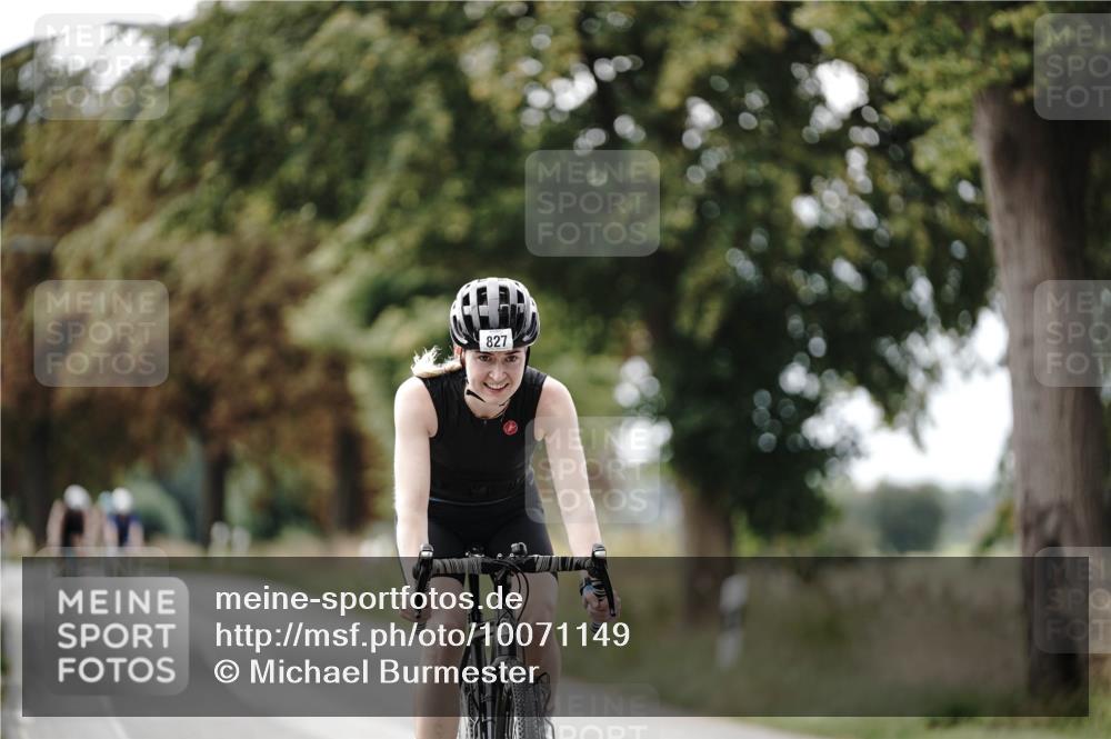 30.08.2026 - Elbe Triathlon Hamburg Michael Burmester http://msf.ph/oto/10071149 30.08.2026 10:02:00 Radfahren 438, 640, 704, 827, 848, 940 meine-sportfotos.de