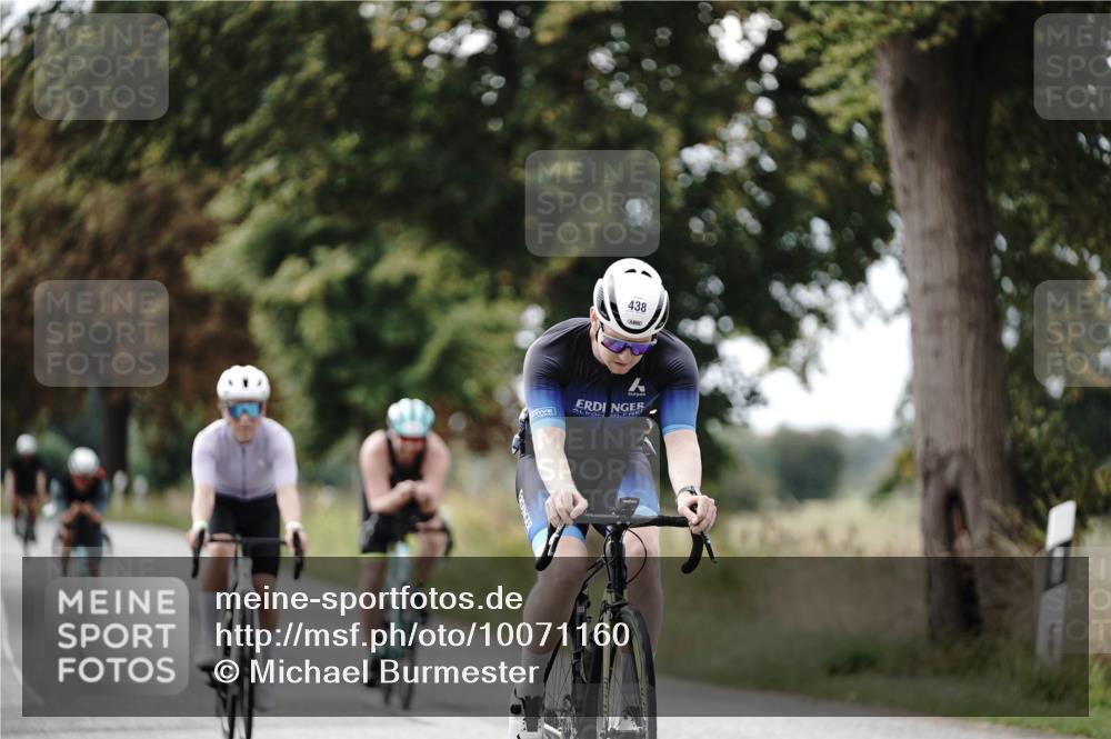 30.08.2026 - Elbe Triathlon Hamburg Michael Burmester http://msf.ph/oto/10071160 30.08.2026 10:02:06 Radfahren 438, 552, 622, 640, 702, 704, 915, 940 meine-sportfotos.de