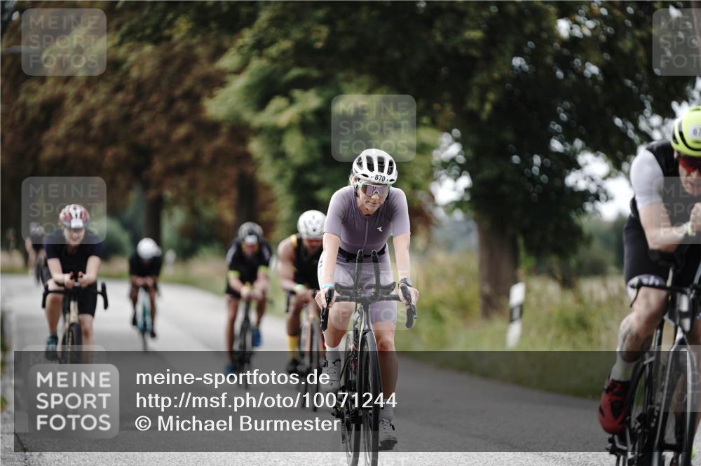30.08.2026 - Elbe Triathlon Hamburg Michael Burmester http://msf.ph/oto/10071244 30.08.2026 10:02:54 Radfahren 493, 598, 639, 670, 674, 862, 870, 942, 978 meine-sportfotos.de