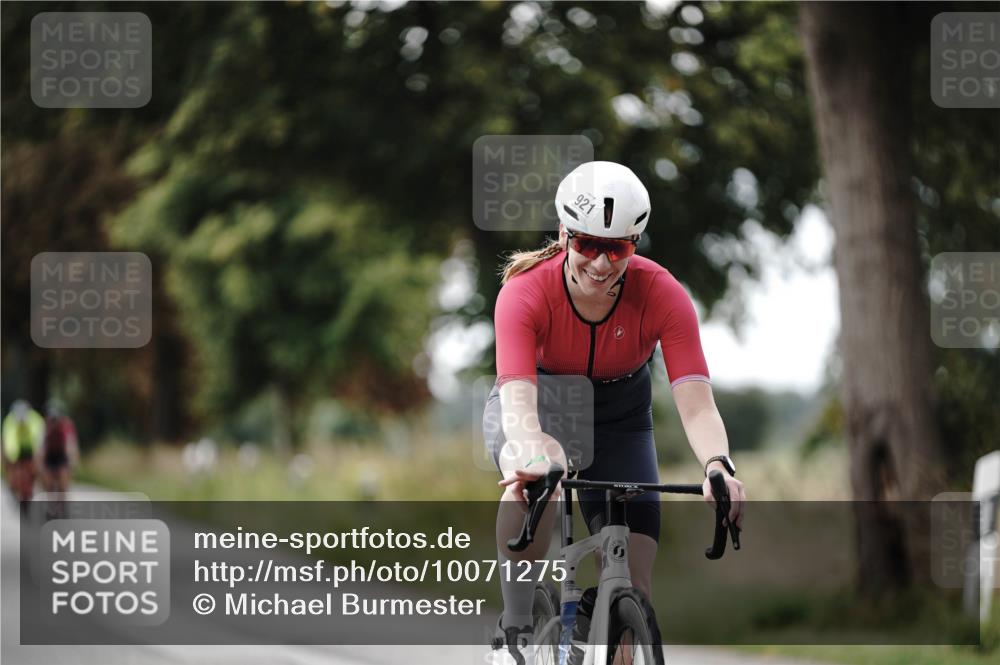 30.08.2026 - Elbe Triathlon Hamburg Michael Burmester http://msf.ph/oto/10071275 30.08.2026 10:03:05 Radfahren 460, 484, 567, 582, 666, 857, 921, 1894 meine-sportfotos.de