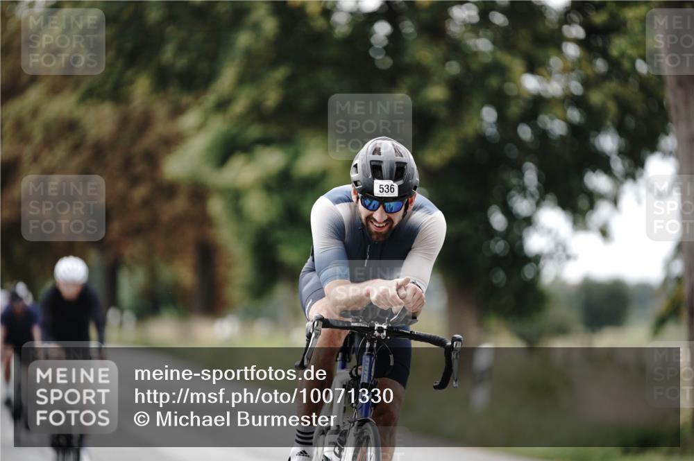 30.08.2026 - Elbe Triathlon Hamburg Michael Burmester http://msf.ph/oto/10071330 30.08.2026 10:03:53 Radfahren 426, 536, 589, 805 meine-sportfotos.de