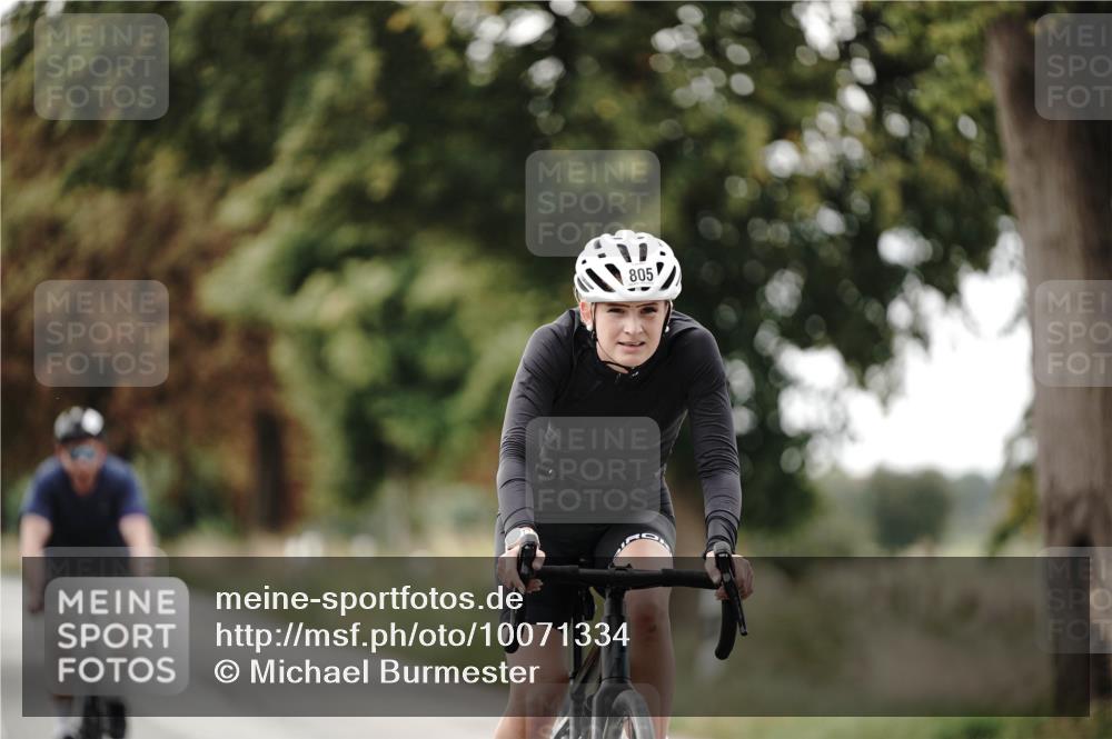 30.08.2026 - Elbe Triathlon Hamburg Michael Burmester http://msf.ph/oto/10071334 30.08.2026 10:03:55 Radfahren 521, 536, 589, 805, 953 meine-sportfotos.de