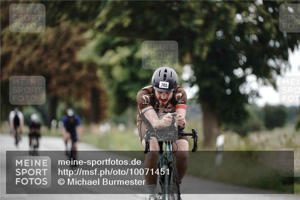 30.08.2026 - Elbe Triathlon Hamburg Michael Burmester http://msf.ph/oto/10071451 30.08.2026 10:05:14 Radfahren 591, 659, 703, 798 meine-sportfotos.de