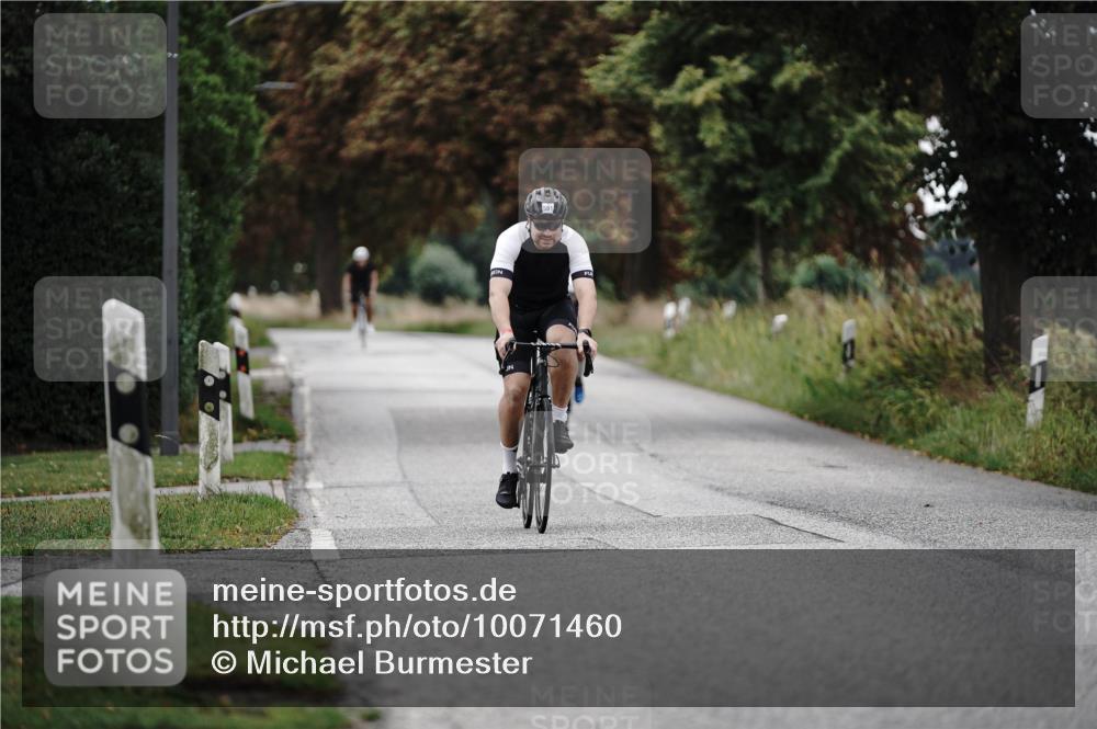 30.08.2026 - Elbe Triathlon Hamburg Michael Burmester http://msf.ph/oto/10071460 30.08.2026 10:05:19 Radfahren 591, 659, 683, 798 meine-sportfotos.de