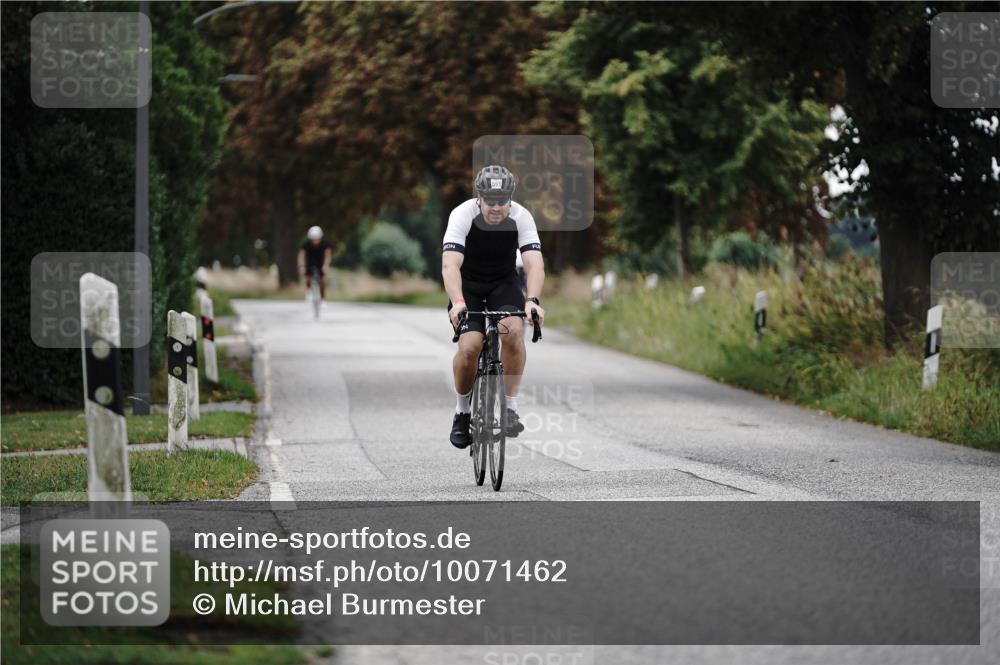 30.08.2026 - Elbe Triathlon Hamburg Michael Burmester http://msf.ph/oto/10071462 30.08.2026 10:05:19 Radfahren 591, 659, 683, 798 meine-sportfotos.de