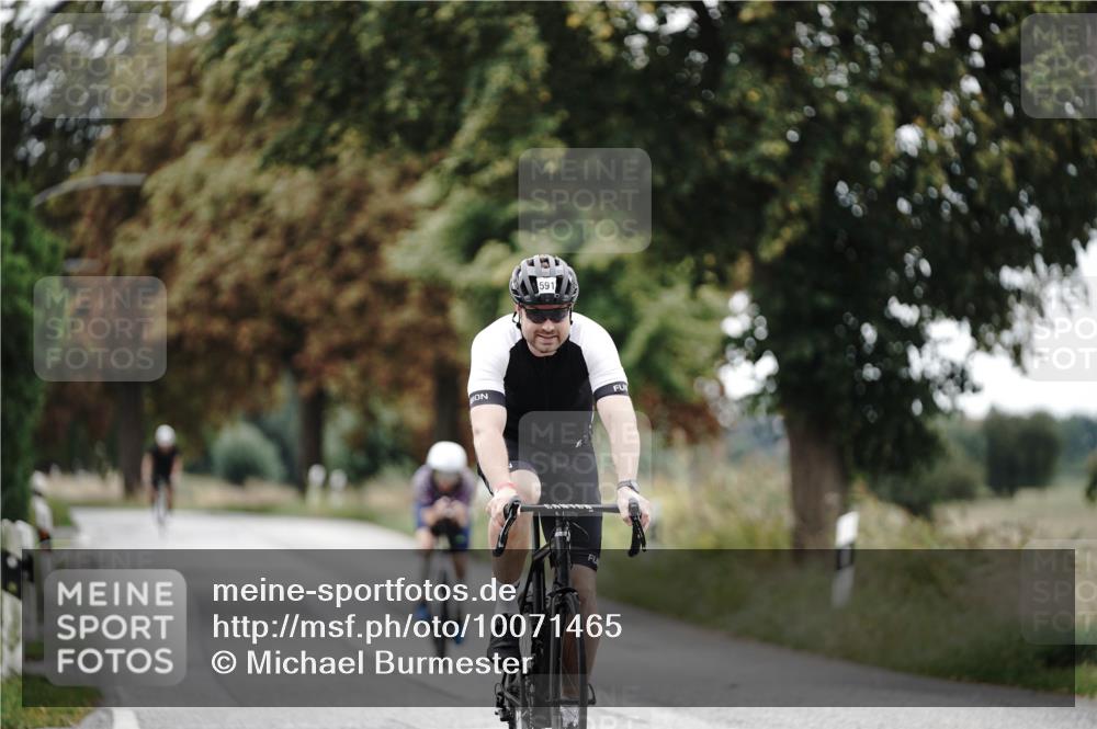 30.08.2026 - Elbe Triathlon Hamburg Michael Burmester http://msf.ph/oto/10071465 30.08.2026 10:05:20 Radfahren 591, 659, 683, 798 meine-sportfotos.de