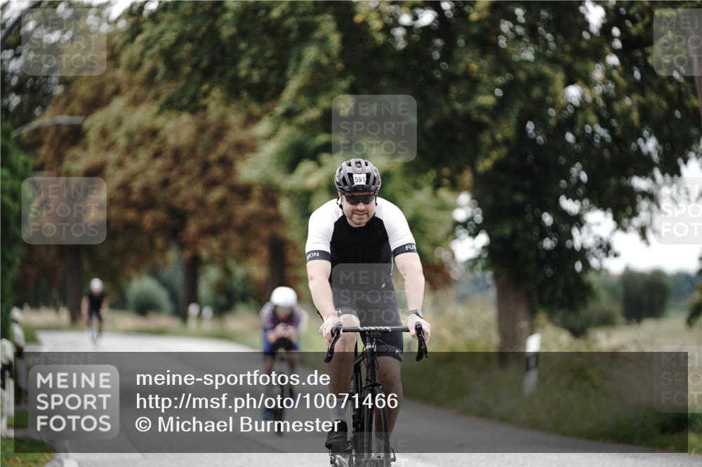 30.08.2026 - Elbe Triathlon Hamburg Michael Burmester http://msf.ph/oto/10071466 30.08.2026 10:05:20 Radfahren 591, 659, 683, 798 meine-sportfotos.de