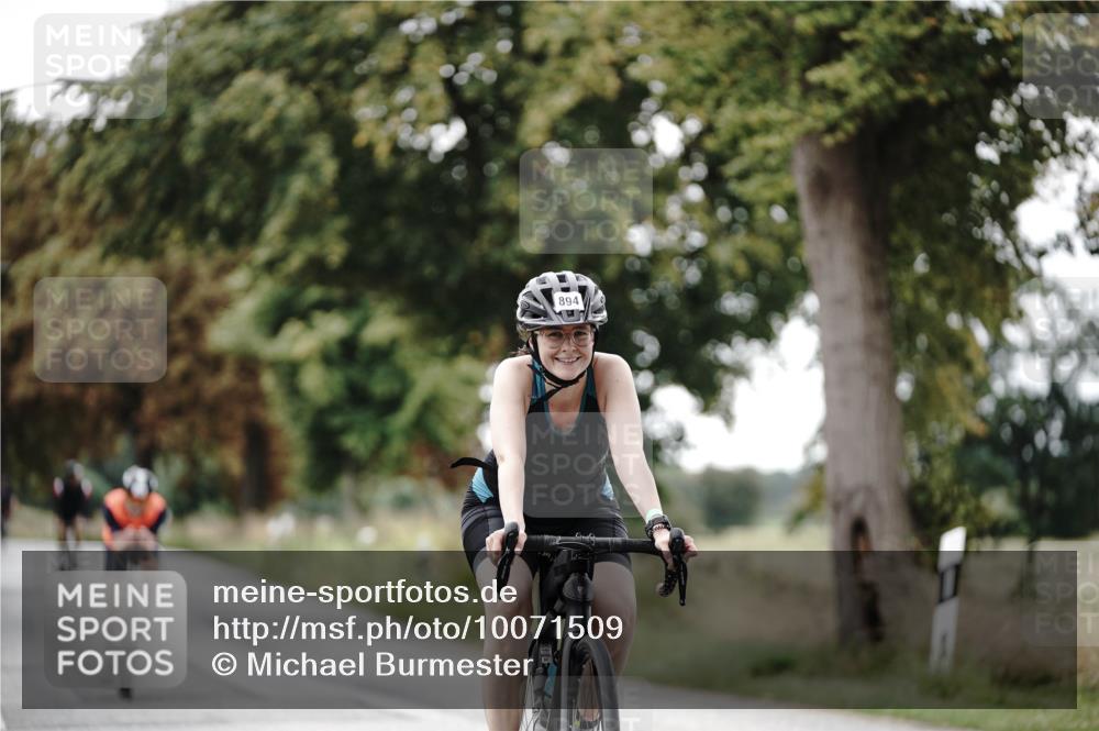 30.08.2026 - Elbe Triathlon Hamburg Michael Burmester http://msf.ph/oto/10071509 30.08.2026 10:05:51 Radfahren 542, 786, 894 meine-sportfotos.de