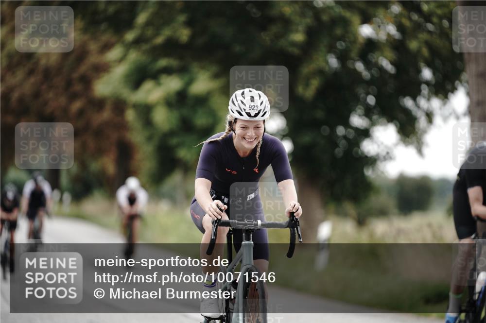 30.08.2026 - Elbe Triathlon Hamburg Michael Burmester http://msf.ph/oto/10071546 30.08.2026 10:06:11 Radfahren 483, 584, 732, 787, 877, 923 meine-sportfotos.de