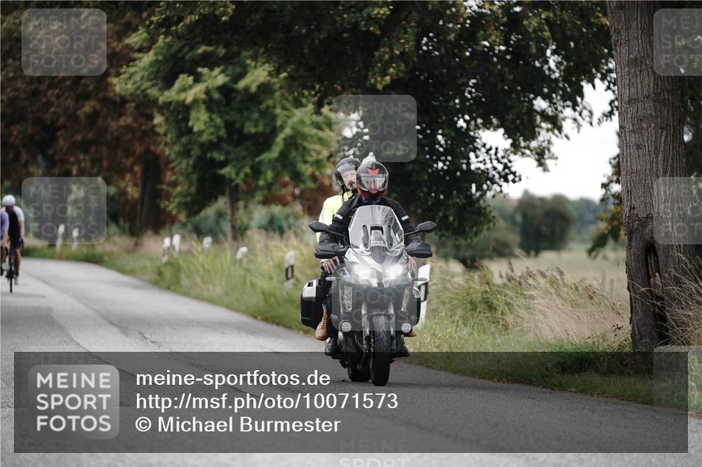 30.08.2026 - Elbe Triathlon Hamburg Michael Burmester http://msf.ph/oto/10071573 30.08.2026 10:06:21 Radfahren 668, 687, 715, 806, 816 meine-sportfotos.de