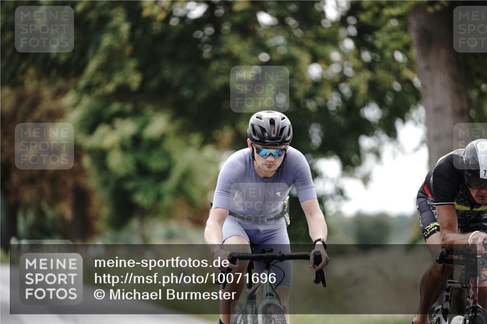 30.08.2026 - Elbe Triathlon Hamburg Michael Burmester http://msf.ph/oto/10071696 30.08.2026 10:07:40 Radfahren 554, 735, 739, 773 meine-sportfotos.de