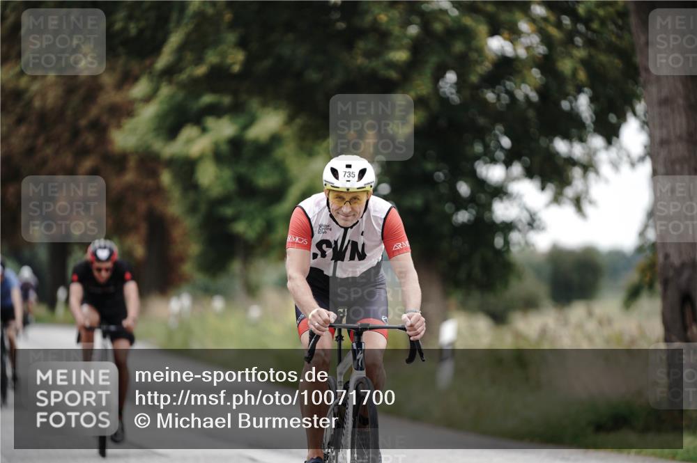 30.08.2026 - Elbe Triathlon Hamburg Michael Burmester http://msf.ph/oto/10071700 30.08.2026 10:07:47 Radfahren 439, 440, 629, 735, 791, 871, 905 meine-sportfotos.de