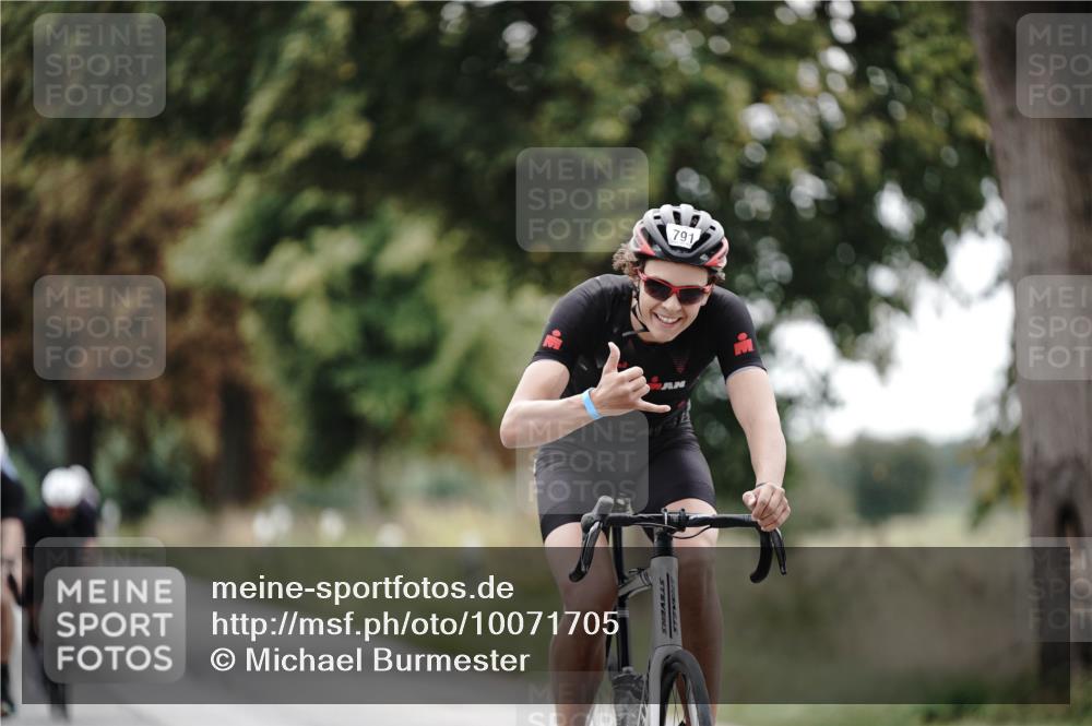 30.08.2026 - Elbe Triathlon Hamburg Michael Burmester http://msf.ph/oto/10071705 30.08.2026 10:07:48 Radfahren 439, 440, 602, 629, 735, 791, 871, 905 meine-sportfotos.de