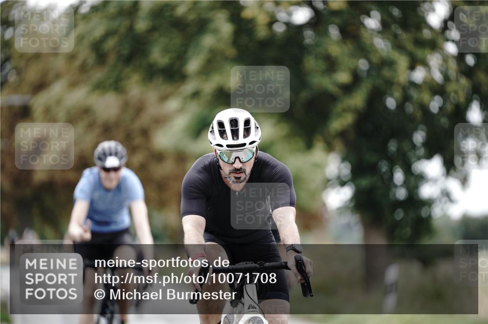 30.08.2026 - Elbe Triathlon Hamburg Michael Burmester http://msf.ph/oto/10071708 30.08.2026 10:07:50 Radfahren 439, 440, 524, 602, 629, 735, 791, 871, 905 meine-sportfotos.de