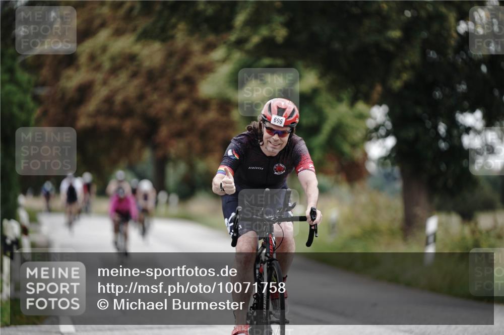 30.08.2026 - Elbe Triathlon Hamburg Michael Burmester http://msf.ph/oto/10071758 30.08.2026 10:08:14 Radfahren 434, 436, 501, 563, 696, 763, 783, 812, 859 meine-sportfotos.de