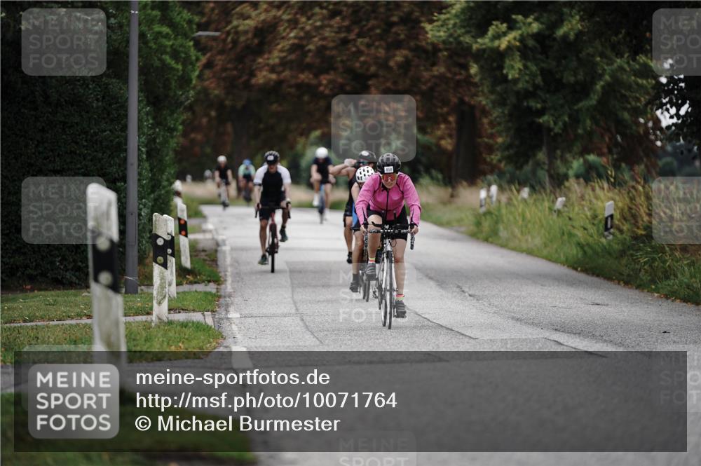 30.08.2026 - Elbe Triathlon Hamburg Michael Burmester http://msf.ph/oto/10071764 30.08.2026 10:08:16 Radfahren 436, 501, 531, 563, 696, 783, 859 meine-sportfotos.de