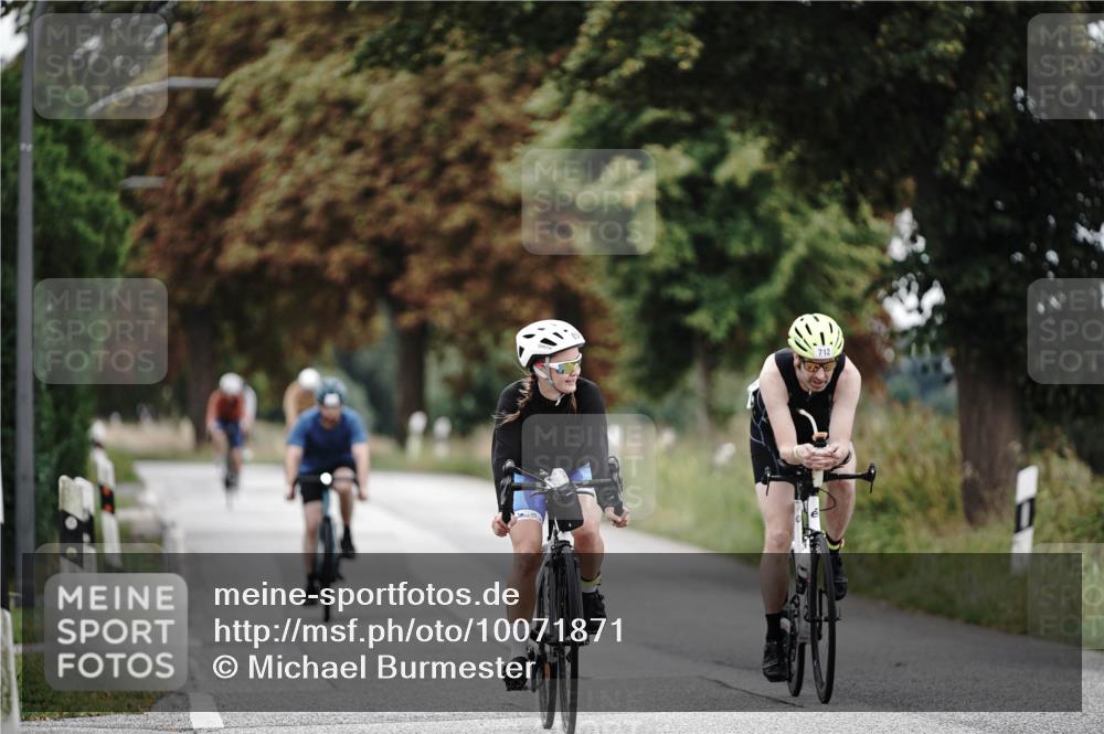 30.08.2026 - Elbe Triathlon Hamburg Michael Burmester http://msf.ph/oto/10071871 30.08.2026 10:09:12 Radfahren 443, 514, 712, 854 meine-sportfotos.de