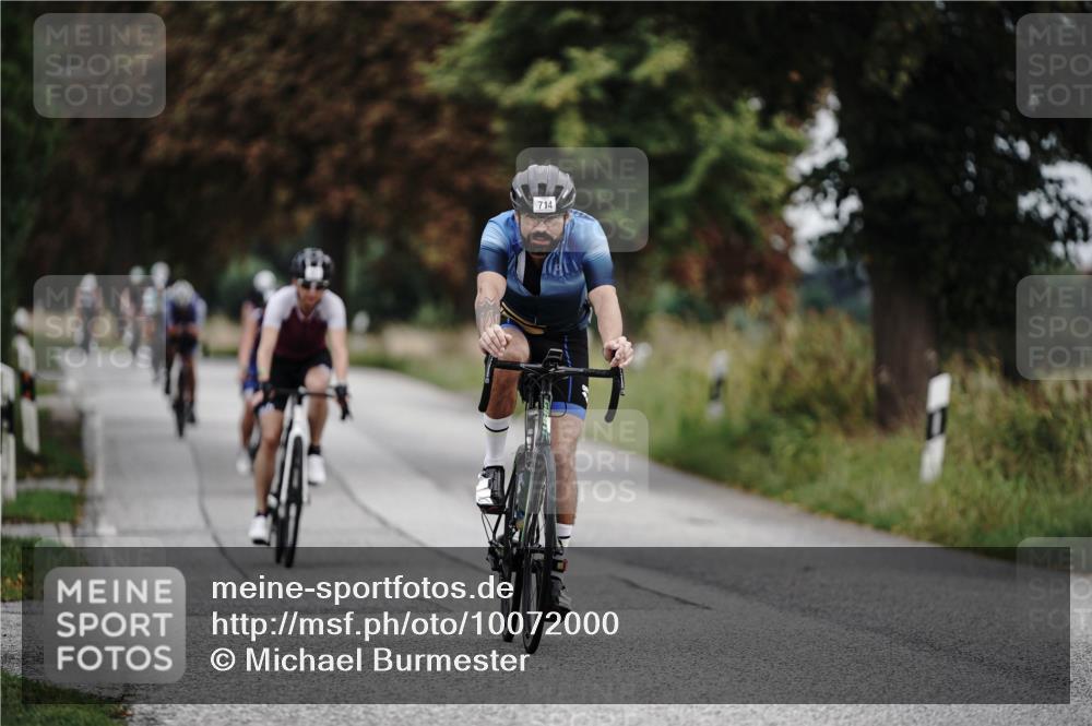 30.08.2026 - Elbe Triathlon Hamburg Michael Burmester http://msf.ph/oto/10072000 30.08.2026 10:10:31 Radfahren 714, 789, 961, 965 meine-sportfotos.de