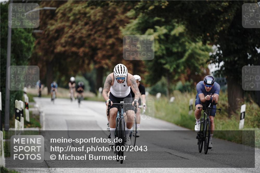 30.08.2026 - Elbe Triathlon Hamburg Michael Burmester http://msf.ph/oto/10072043 30.08.2026 10:10:44 Radfahren 419, 541, 658, 731, 849, 933, 960 meine-sportfotos.de