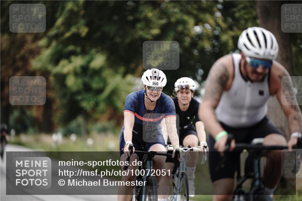 30.08.2026 - Elbe Triathlon Hamburg Michael Burmester http://msf.ph/oto/10072051 30.08.2026 10:10:46 Radfahren 419, 658, 731, 756, 849, 933, 960 meine-sportfotos.de